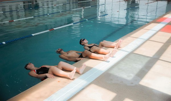 How Can Aerobic Swimming Drills Enhance Cardiovascular Health for UK Teens?